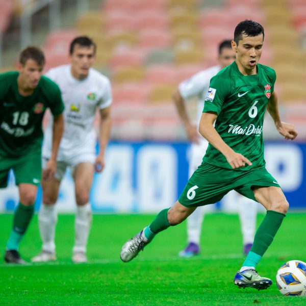 Shabab Alahli shares spoils with Ahal Turkmenistan